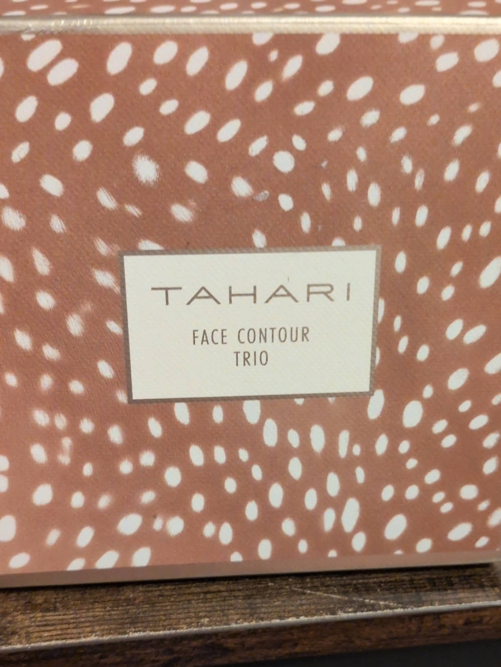 Tahari Contour Trio –